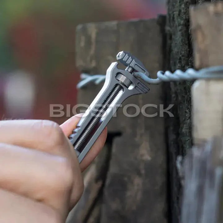 TiSpanner™ - O Poder de Uma Caixa de Ferramenta Em Seu Bolso