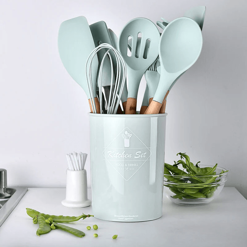 Kit Utensílios de Silicone com Cabo de Madeira - BStocker™ (12 Peças)